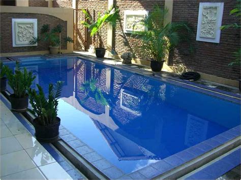 rumah minimalis dengan kolam renang